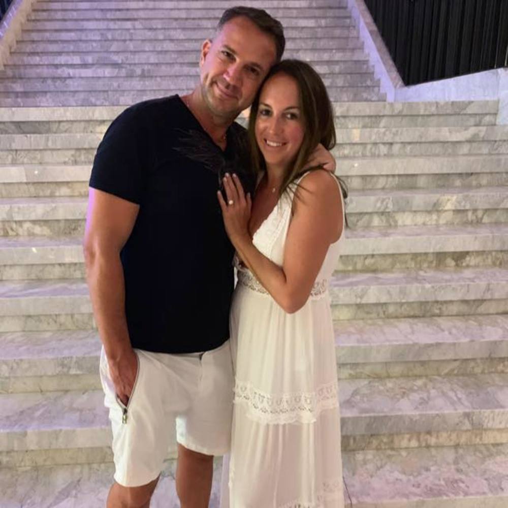 Meet your Posher, Leona